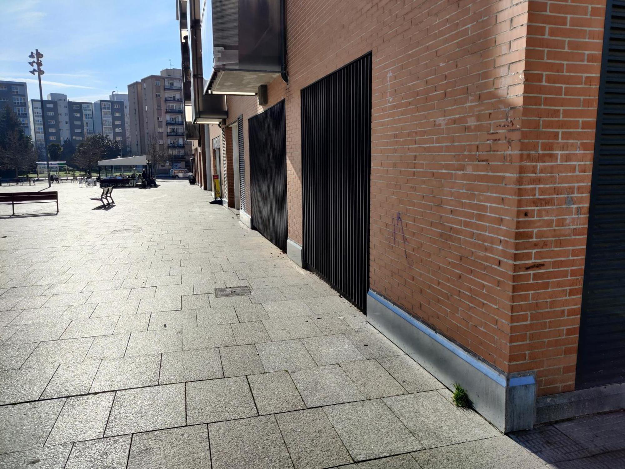 Apartamentos Ezkaba By Clabao パンプローナ エクステリア 写真